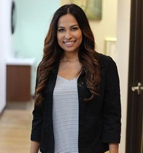 The Thousand Oaks Dental Team - Dr. Precious Thompson Dr. Precious Thomson. Thousand Oaks Dental. General, Cosmetic, Restorative, Preventative, Pediatric, Family Dentistry. Dentist in San Antonio Texas 78232