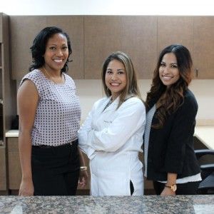 Small and Personalized Practice Dr. Precious Thomson. Thousand Oaks Dental. General, Cosmetic, Restorative, Preventative, Pediatric, Family Dentistry. Dentist in San Antonio Texas 78232